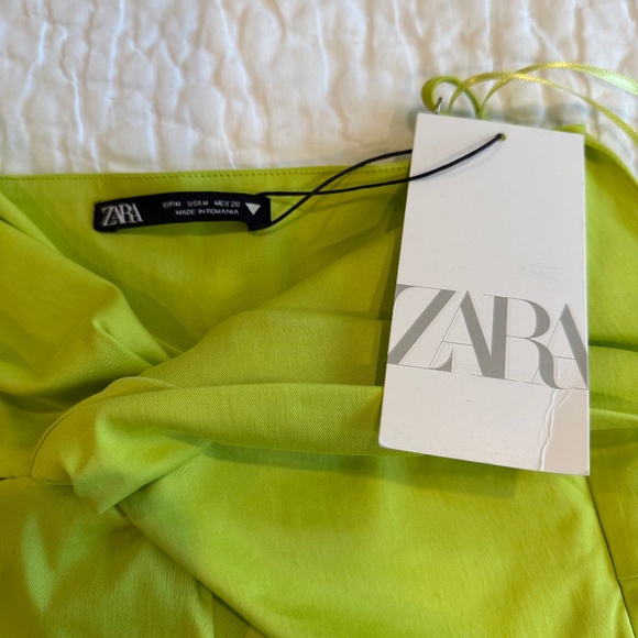 Zara Dress with cut outs, Lime Green, Medium, New - Picture 4 of 7